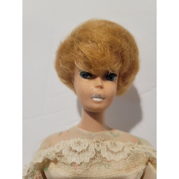 Vintage Midge Barbie Bubblecut 1963 with Dress, Sheath Sensation Hat, Purse - Picture 3 of 11